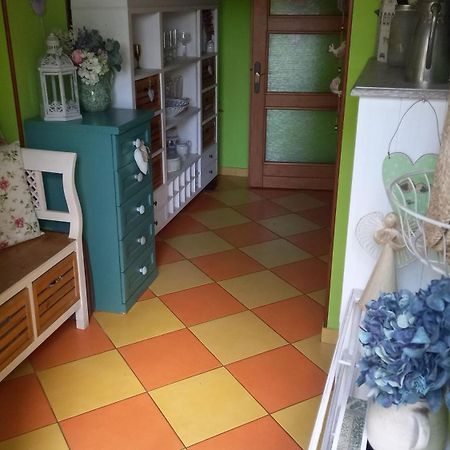 Chata u rybníka - Chrastná Osecna Esterno foto