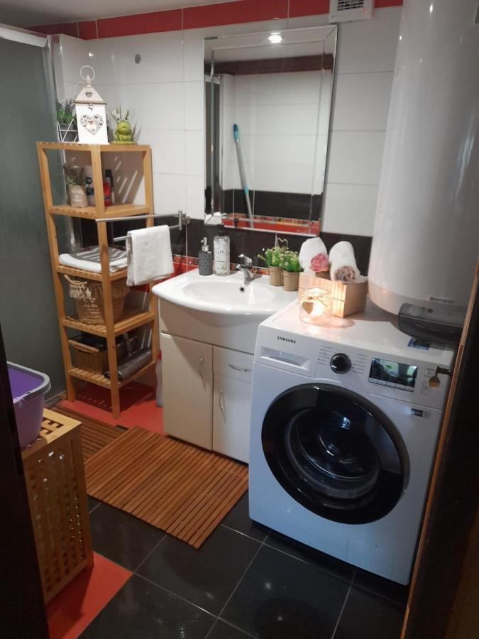 Chata u rybníka - Chrastná Osecna Esterno foto